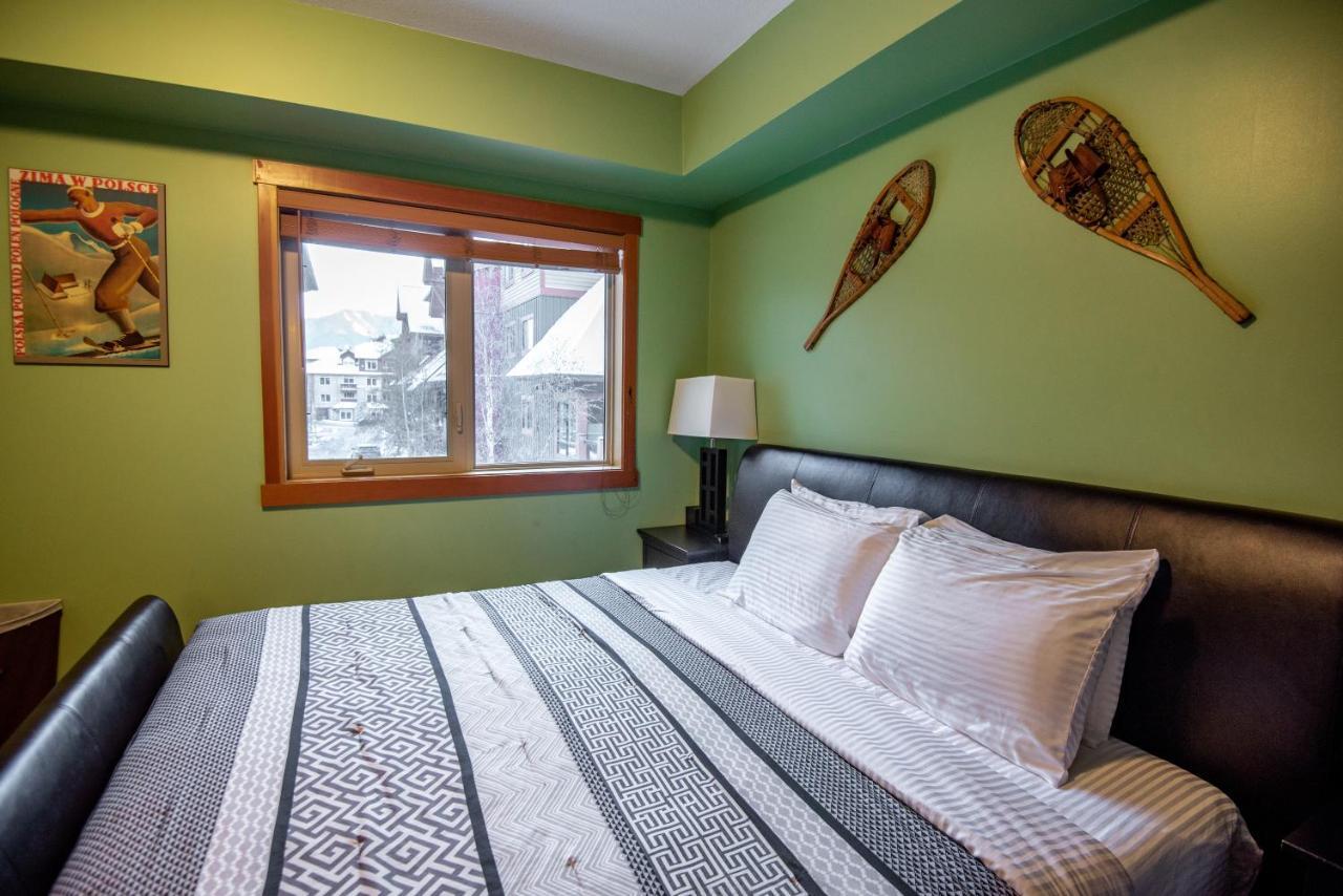 Renovated Condo, 2Br, 2Ba, Heated Pool, 3 Hot Tubs, Pets Welcome! Canmore Exterior foto